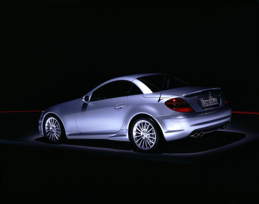  Mercedes-Benz SLK55 AMG 2005 года  (фото 68 из 96)